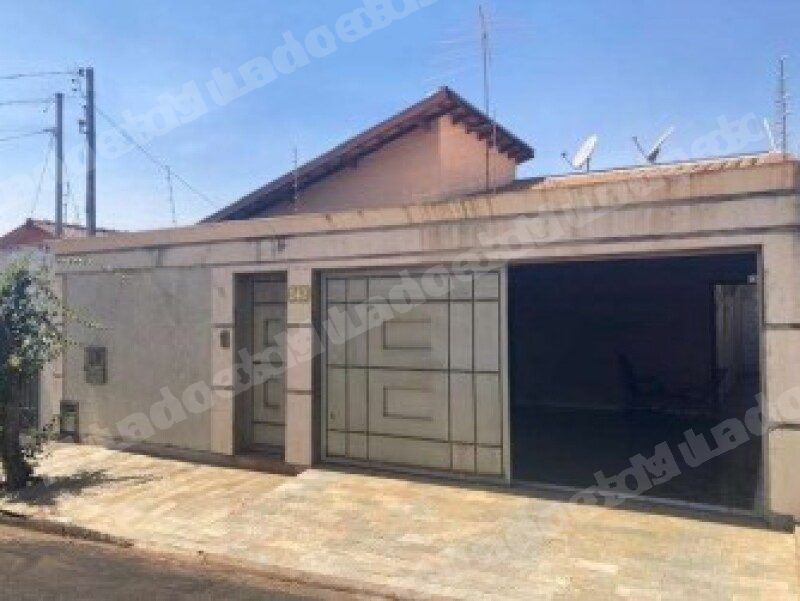 Casa em leilão em Uberaba/MG - Lote 1