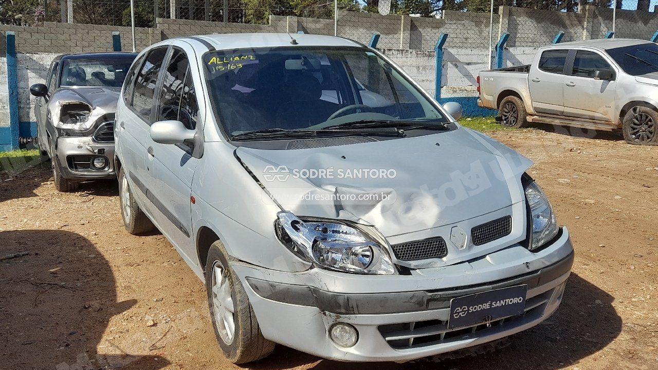 Renault Scenic Rxe1.6 16 2003 em leilao em São José dos Pinhais/PR
