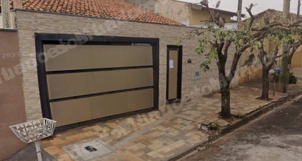 Casa de 200 m2 em leilão em São José do Rio Preto/SP