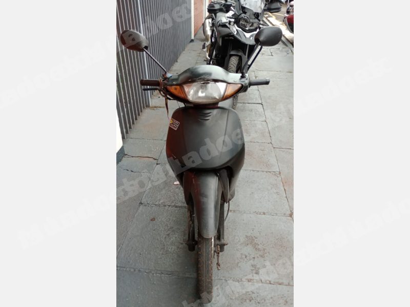 Honda em leilao em Apucarana/PR