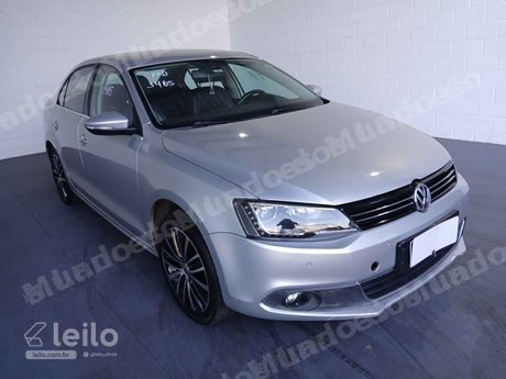 Volkswagen Jetta em leilao em Aparecida de Goiânia/GO