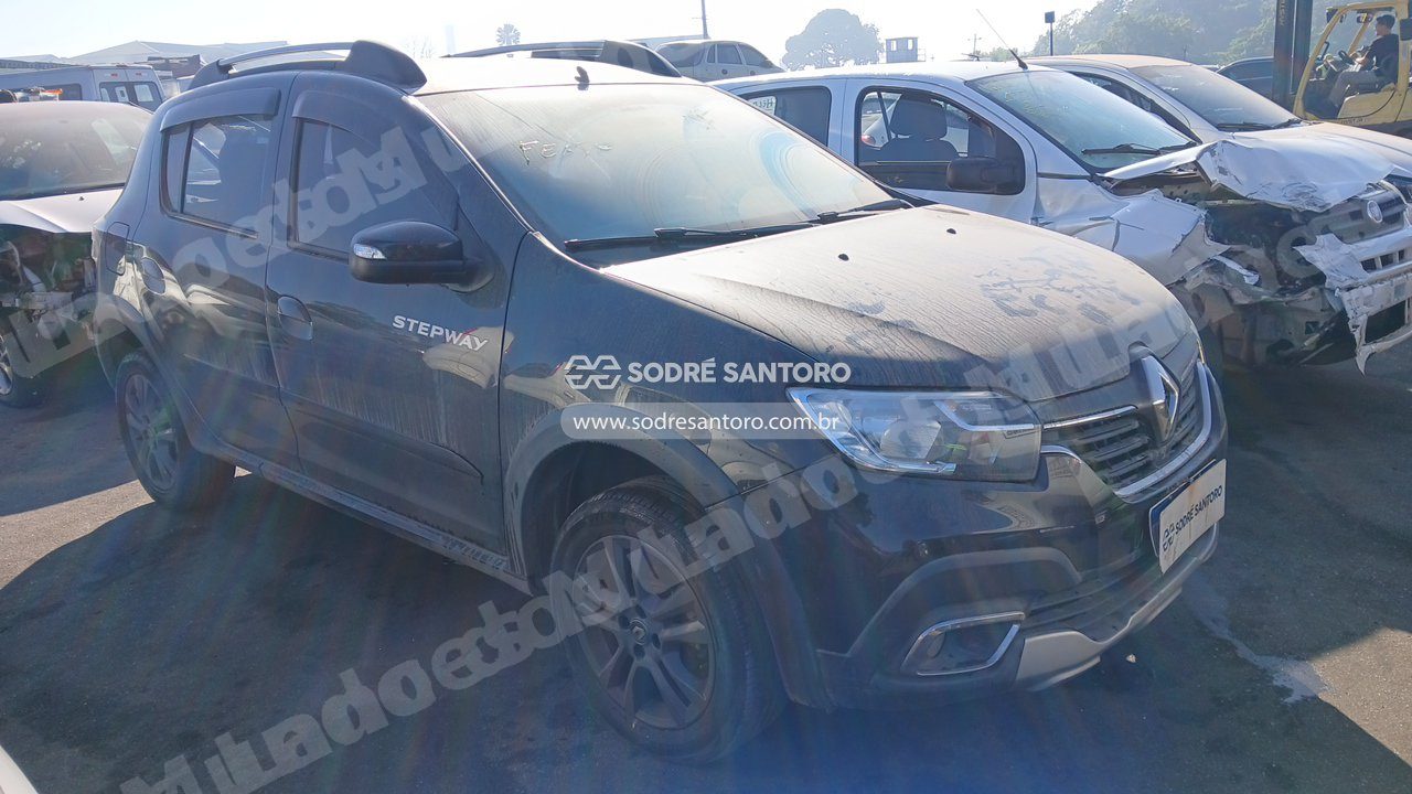 Renault em leilao em Brasil