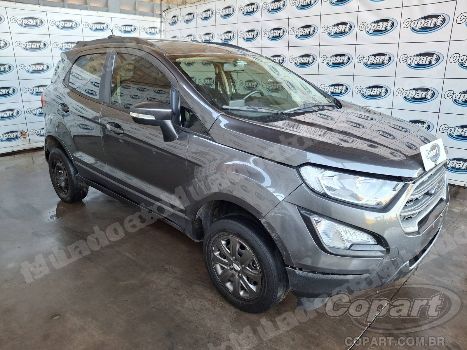 Lote em leilao em Candeias/BA