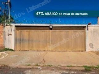 Casa de 175 m2 em leilão em Uberaba/MG