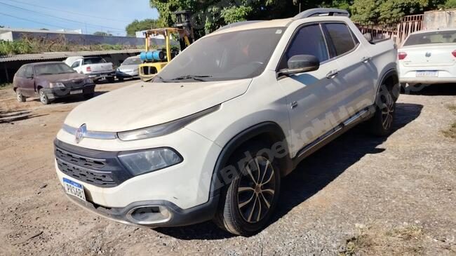Lote em leilao em Brasil