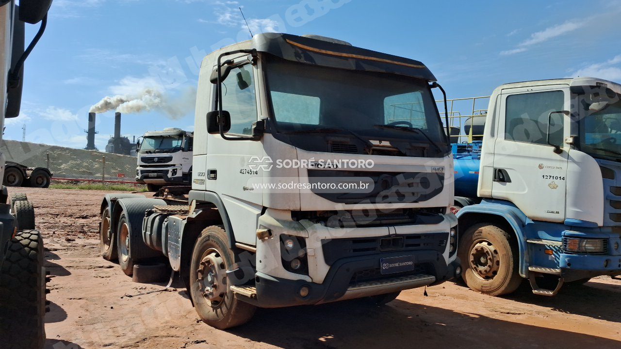 Volvo Fm 500 6X4T 2015 em leilao em Brasil
