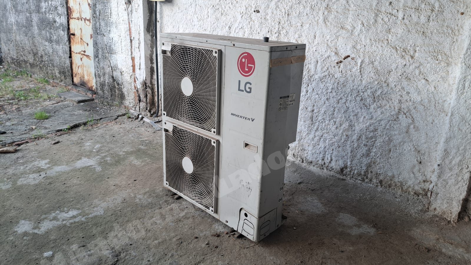 Lote em leilao em Brasil