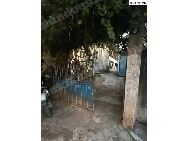 Casa de 360 m2 em leilão em Tanguá/RJ