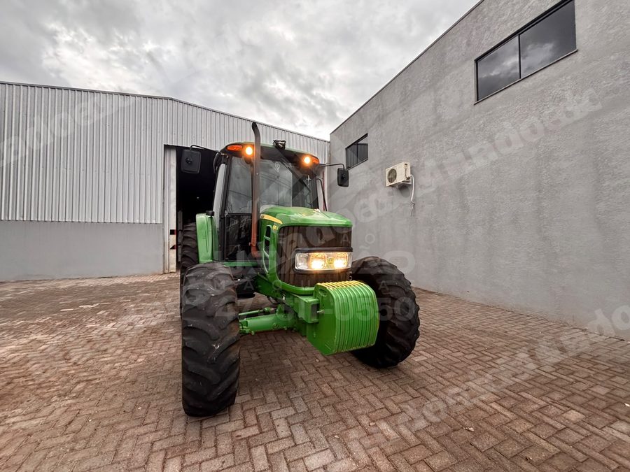 Máquina agrícola 2020 em leilão em Cruzeiro do Oeste/PR