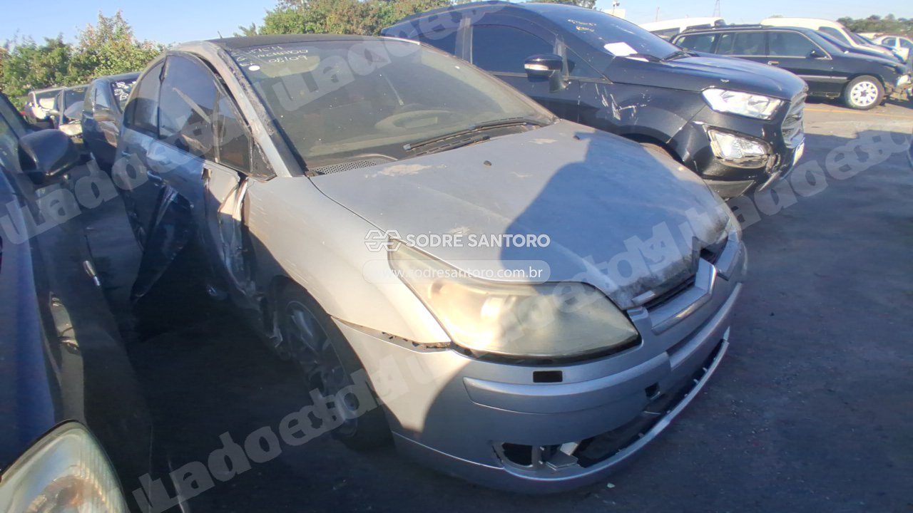 Citroen C4 2011 em leilao em Brasil