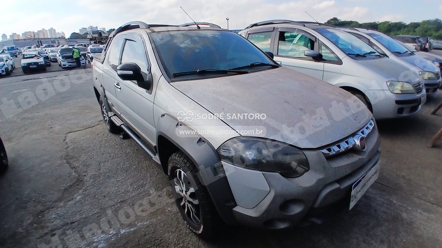 Fiat Strada Adventure Cd 2018 em leilão em Guarulhos/SP
