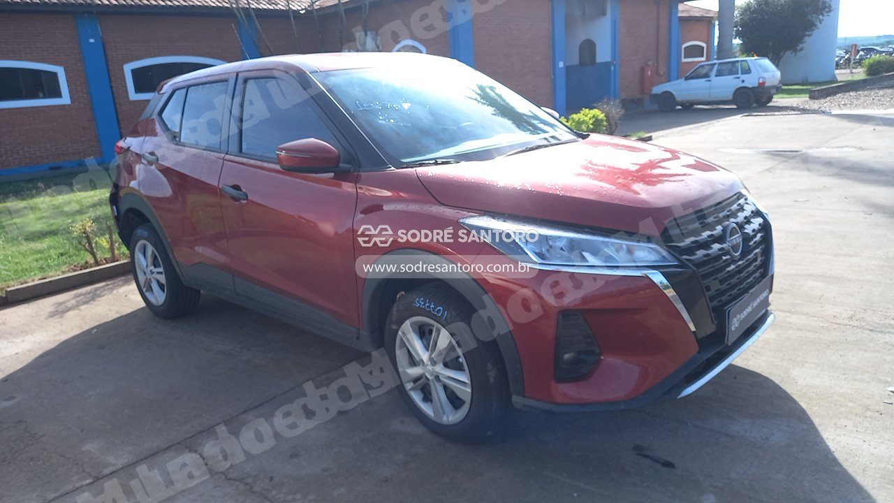 Nissan em leilao em Cesário Lange/SP
