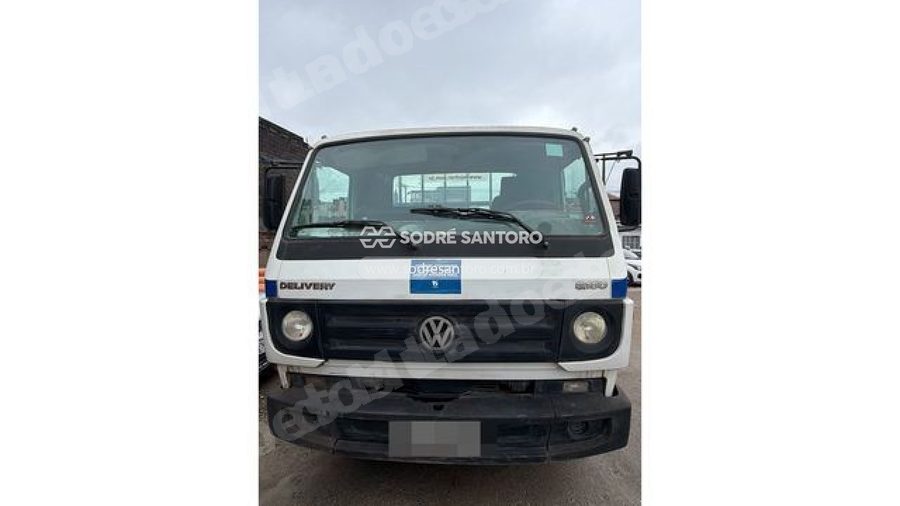 Volkswagen 8.160 Drc 4X2 2015 em leilão em Guarulhos/SP - Lote 1