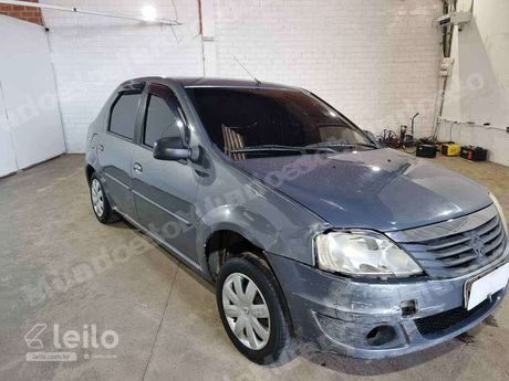 Renault Logan em leilão em São José dos Pinhais/PR