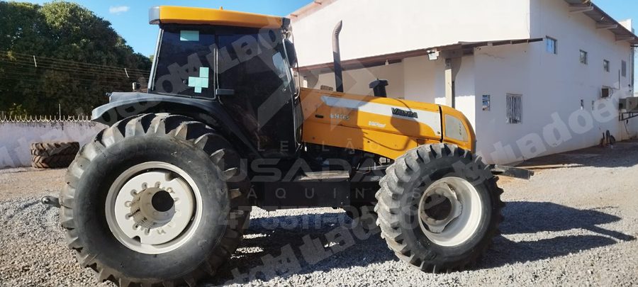Máquina agrícola 2012 em leilão em Corumbá/MS