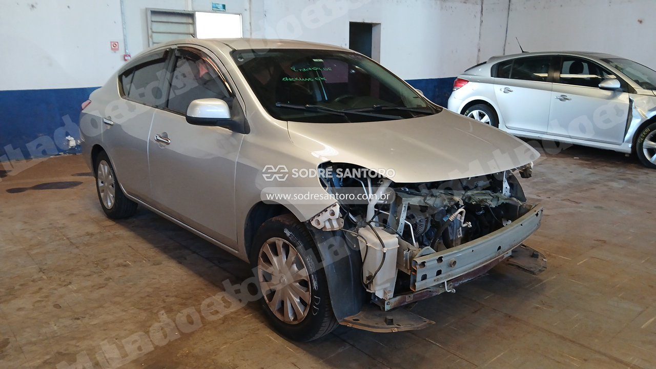 Nissan em leilao em Sertãozinho/SP