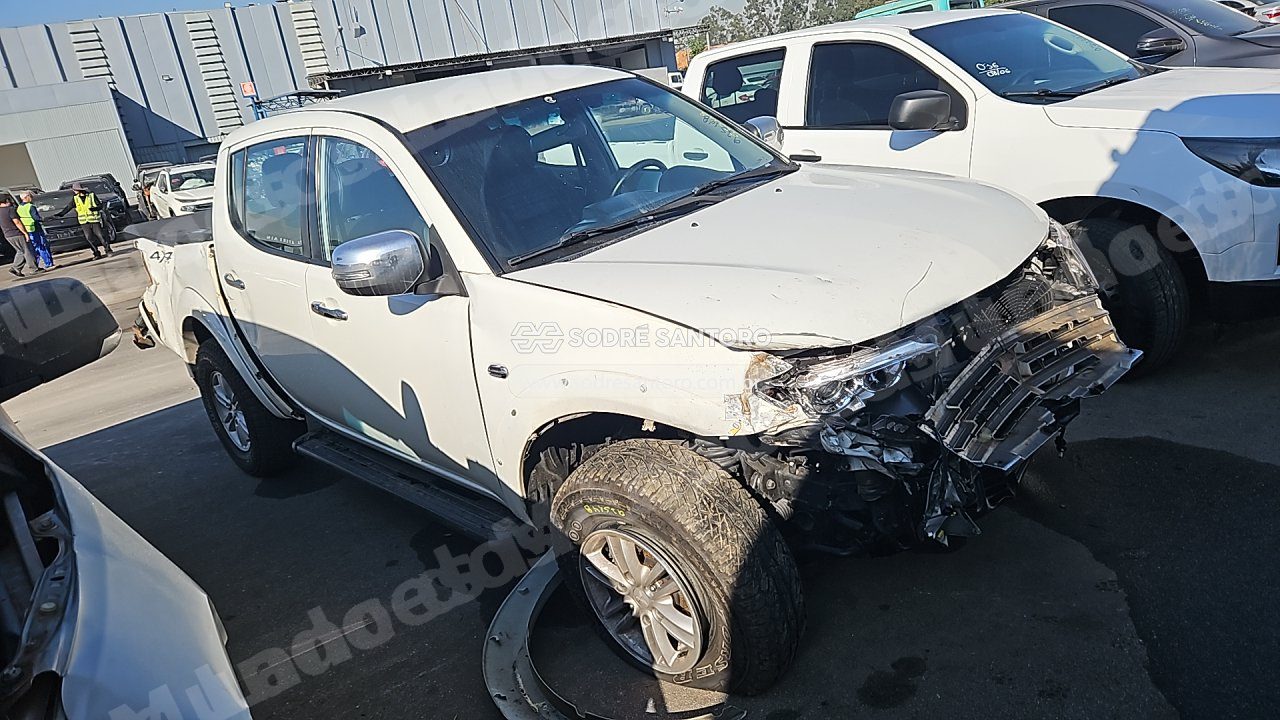 Mitsubishi em leilao em Brasil
