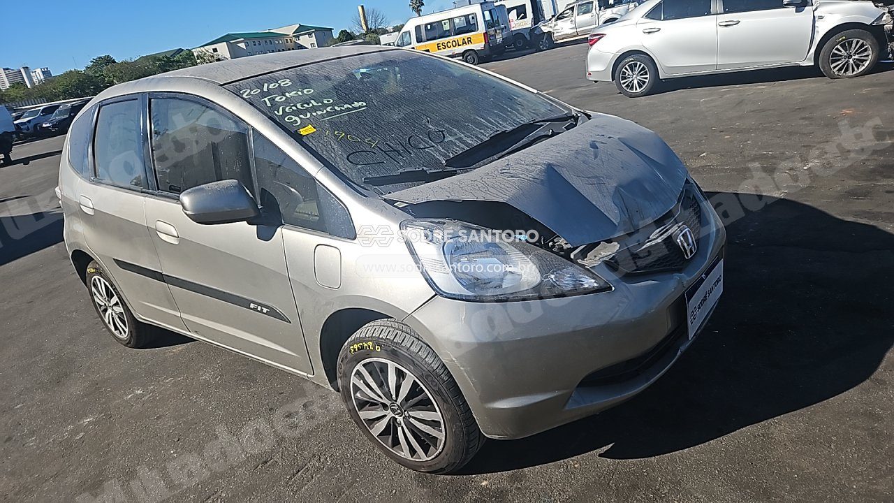 Honda Fit Dx Flex 2011 em leilão em Brasil