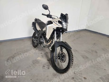 Honda Xre em leilão em Candeias/BA