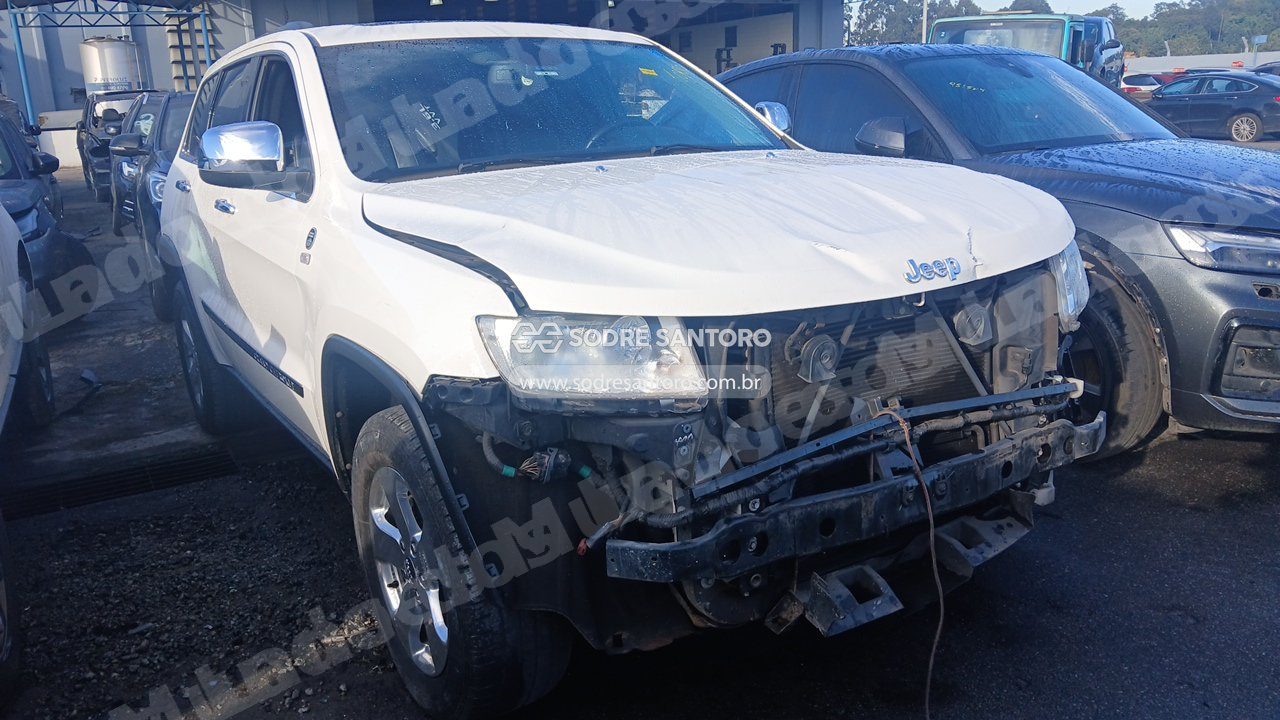 Jeep Gcherokee Ltd 3.6L 2012 em leilao em Brasil
