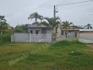 Casa de 62 m2 em leilão em Guaratuba/PR