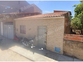 Casa em leilao em Bela Cruz/CE