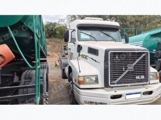 Volvo em leilao em Brasil