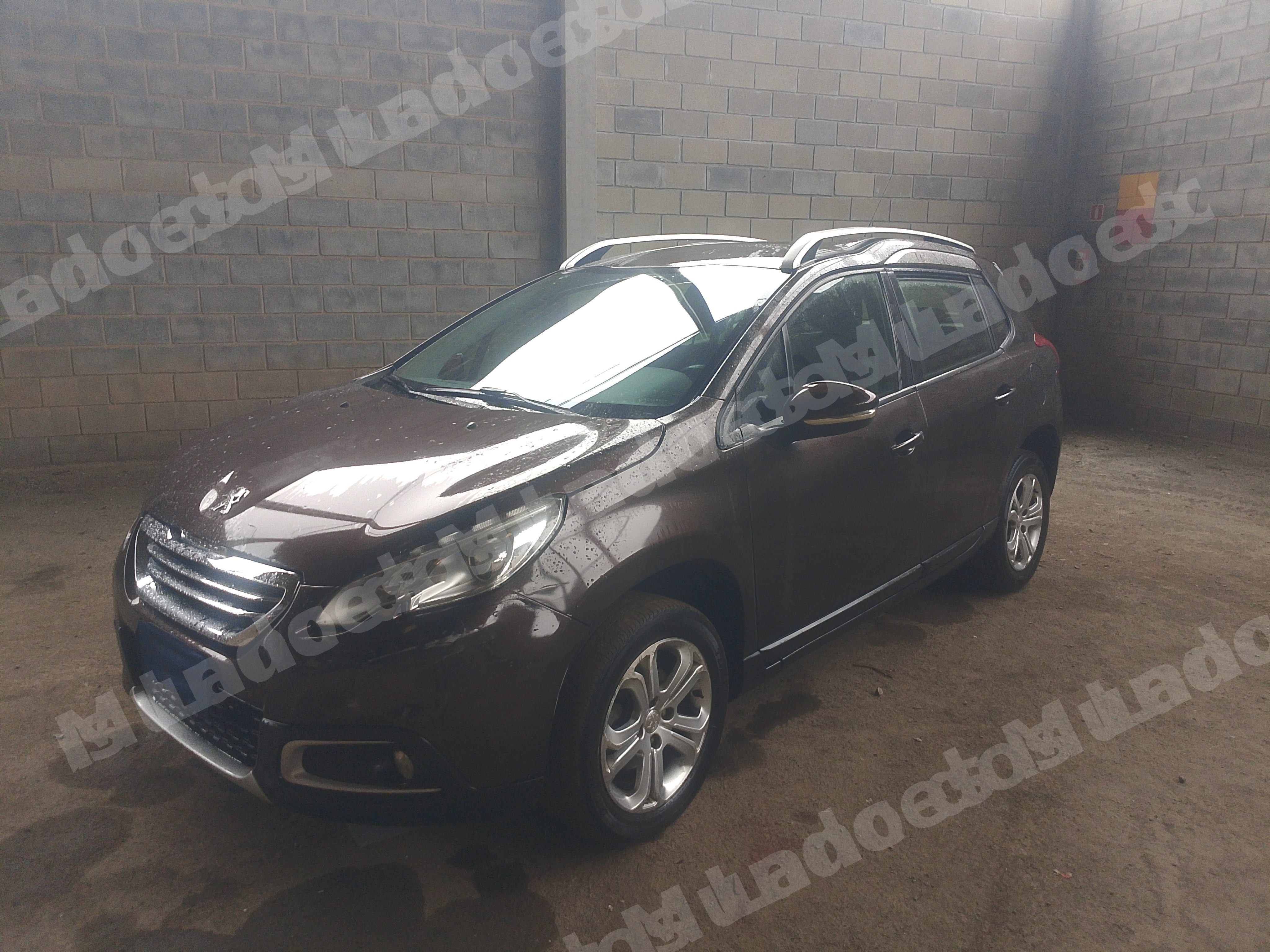 Peugeot em leilao em Brasil