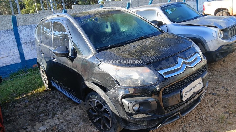 Citroen Aircoss Tendance 2015 em leilão em São José dos Pinhais/PR