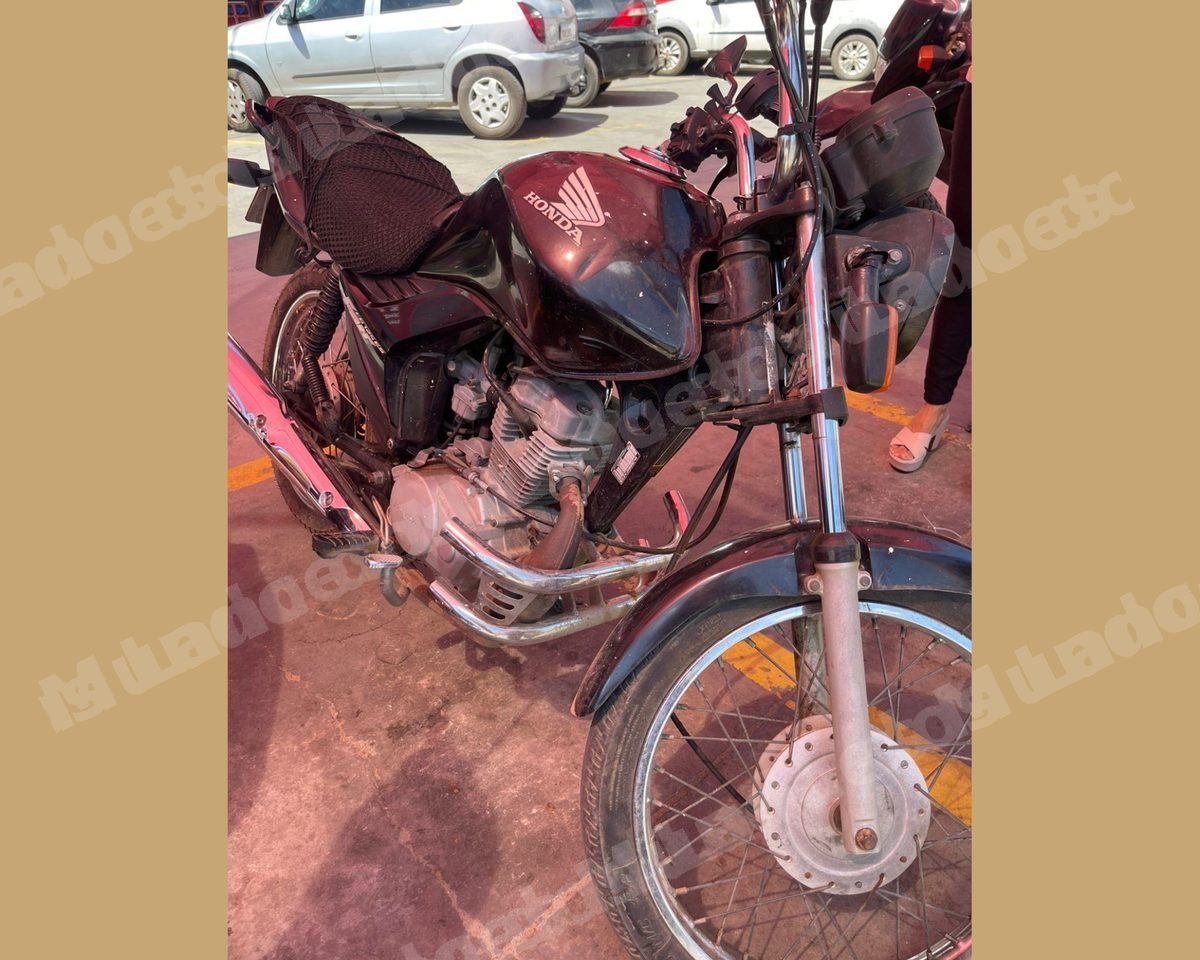 Honda 2009 em leilão em ES