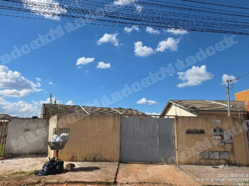Casa em leilao em Luziania/GO