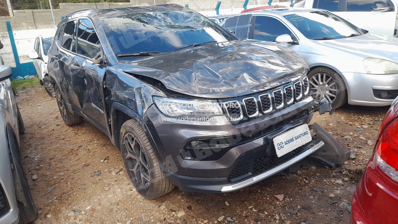 Jeep em leilao em São José dos Pinhais/PR