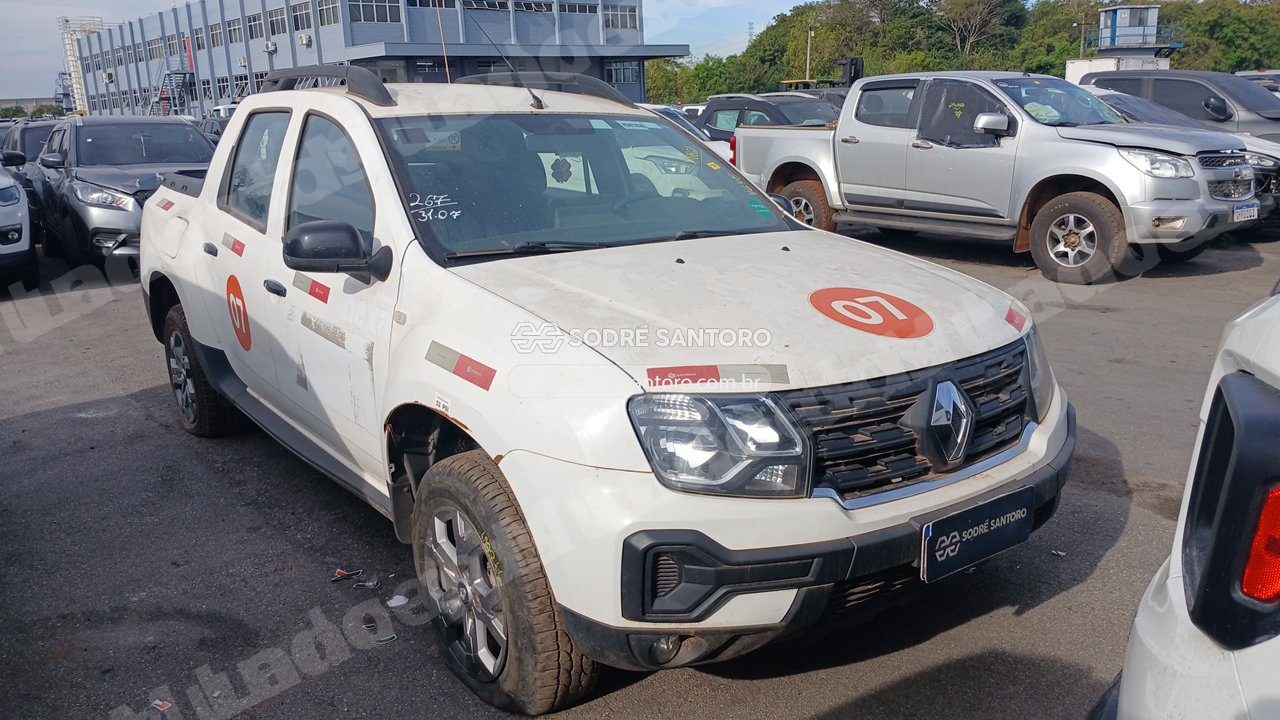 Renault em leilao em Brasil