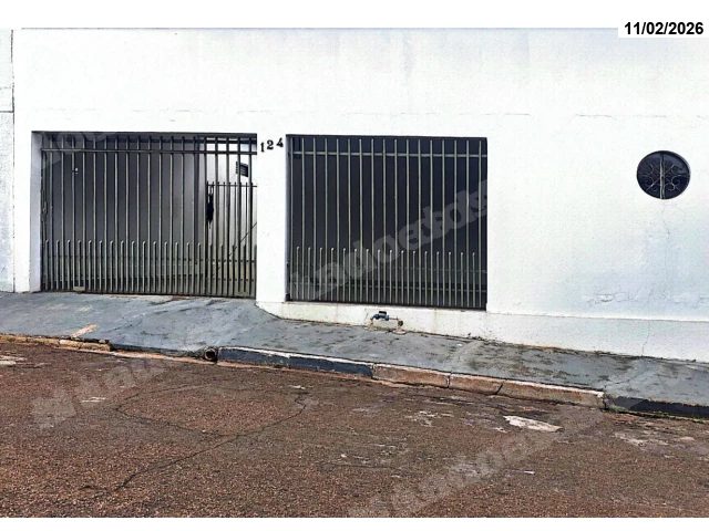 Casa de 300 m2 em leilao em Rondonópolis/MT - Lote 1