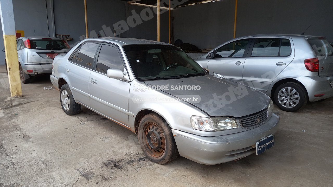 Toyota Corolla Xei 2000 em leilao em Bauru/SP