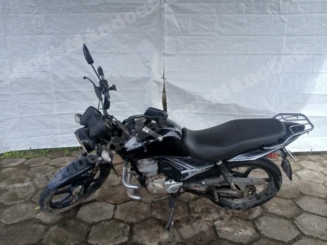 Honda 2012 em leilao em Brasil - Lote 3