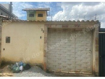 Casa em leilao em Ribeirão das Neves/MG