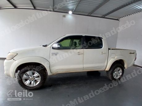 Toyota Hilux em leilão em Aparecida de Goiânia/GO