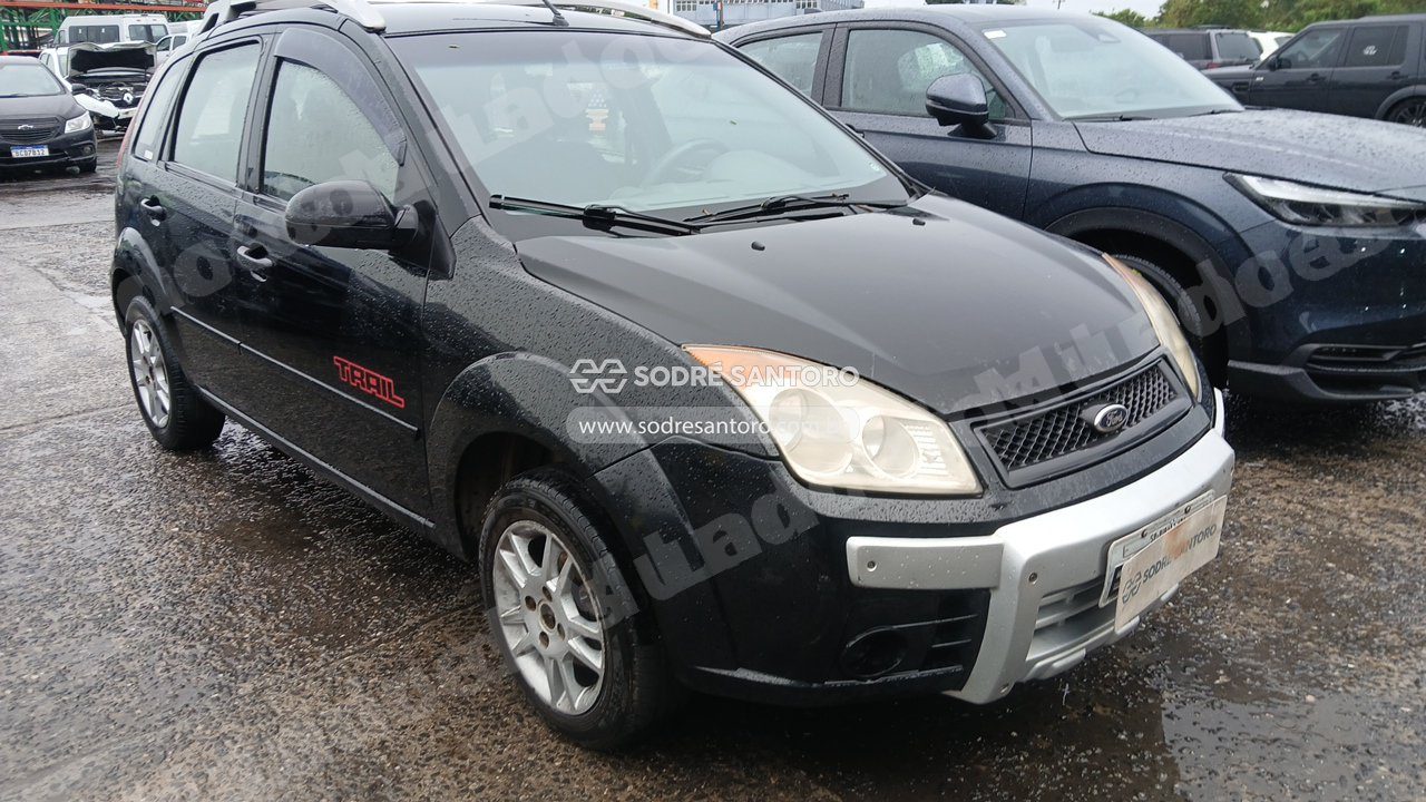 Ford Fiesta Trail 1.6F 2009 em leilão em Brasil