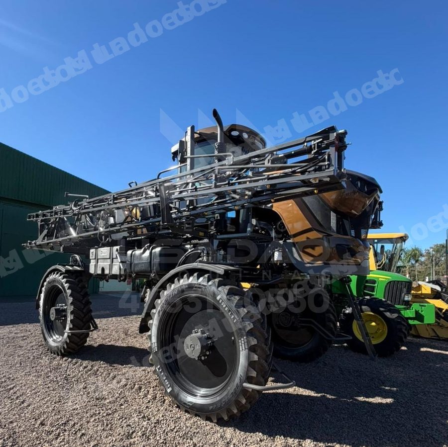 Máquina agrícola 2024 em leilão em Imbé/RS