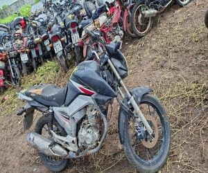 Honda em leilao em Brasil