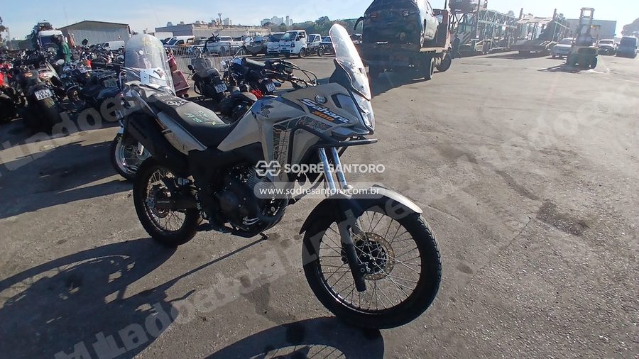Honda Xre 300 Sahara Adv 2025 em leilão em Rio de Janeiro/RJ