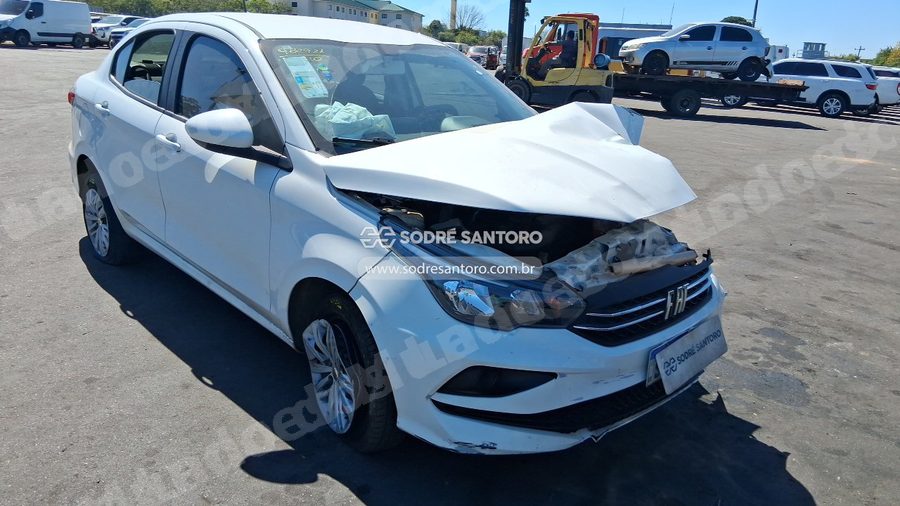 Fiat Cronos Drive 1.0 2024 em leilão em Guarulhos/SP