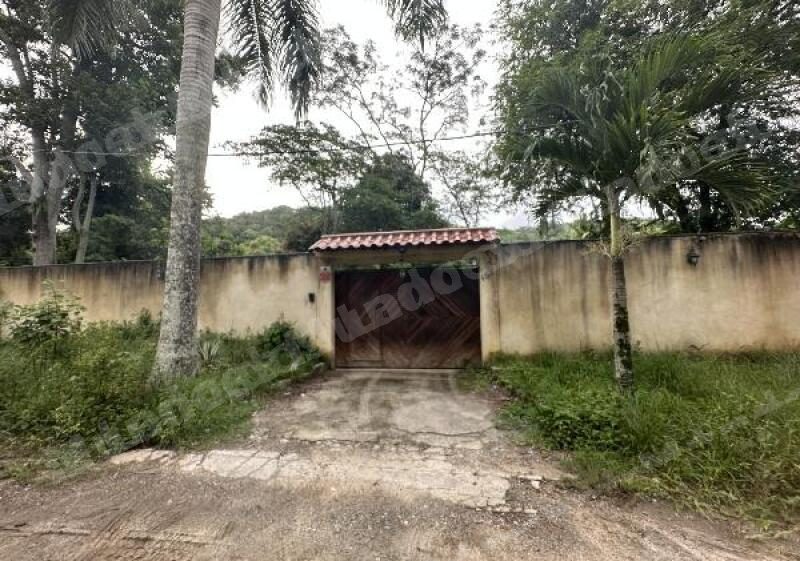 Casa em leilao em Marica/RJ