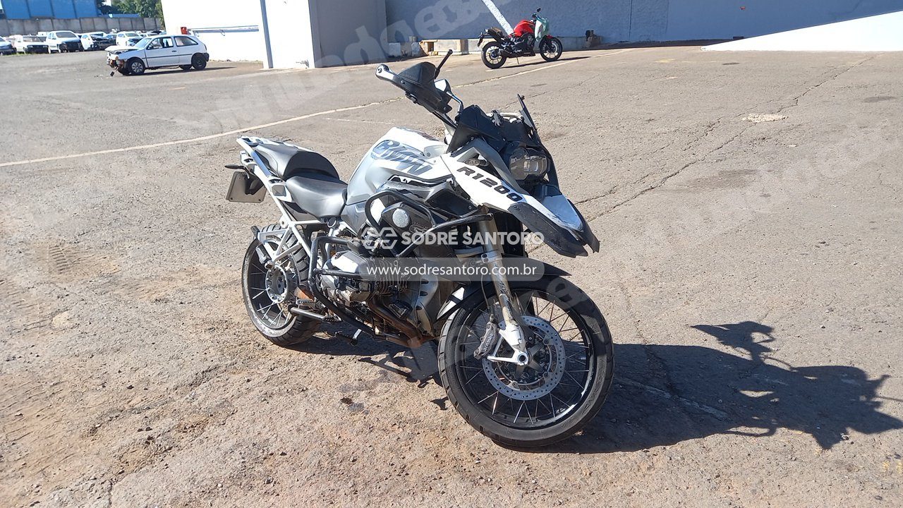 Bmw em leilao em Bauru/SP
