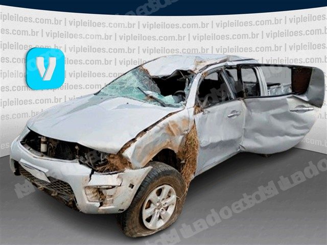 Carro 2011 em leilão em Brasil - Lote 1