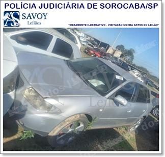 Audi Modelo 2000 em leilão em Campos do Jordão/SP