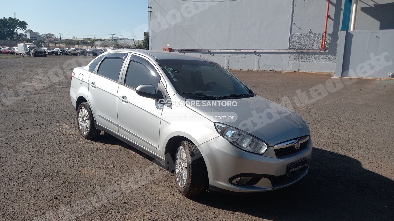 Fiat Siena Essence 1.6 2015 em leilao em Bauru/SP