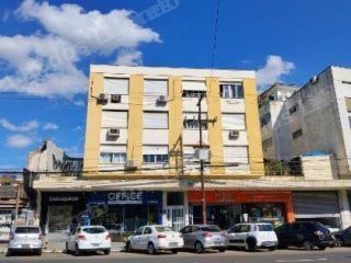 Apartamento de 73 m2 em leilão em Porto Alegre/RS
