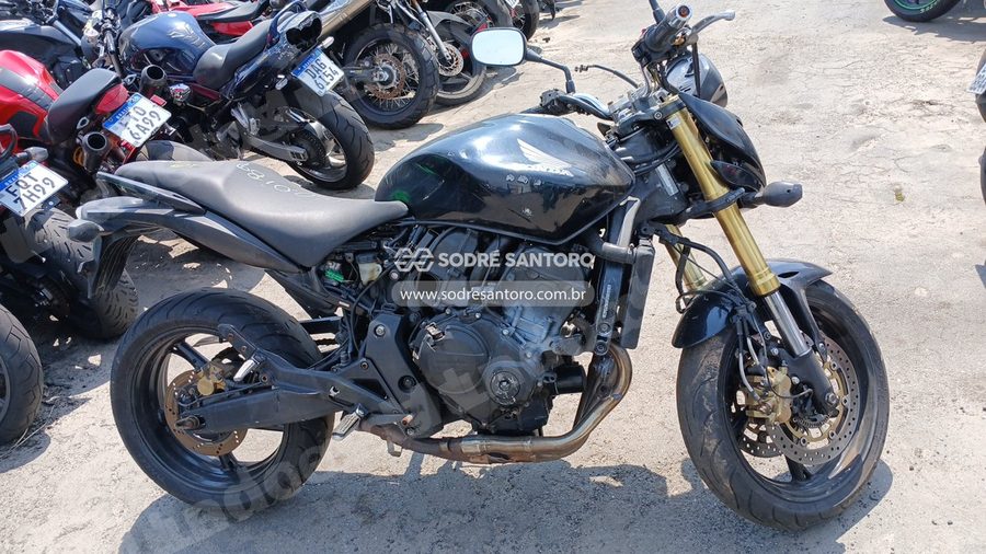 Honda Cb 600F Hornet 2011 em leilão em Guarulhos/SP